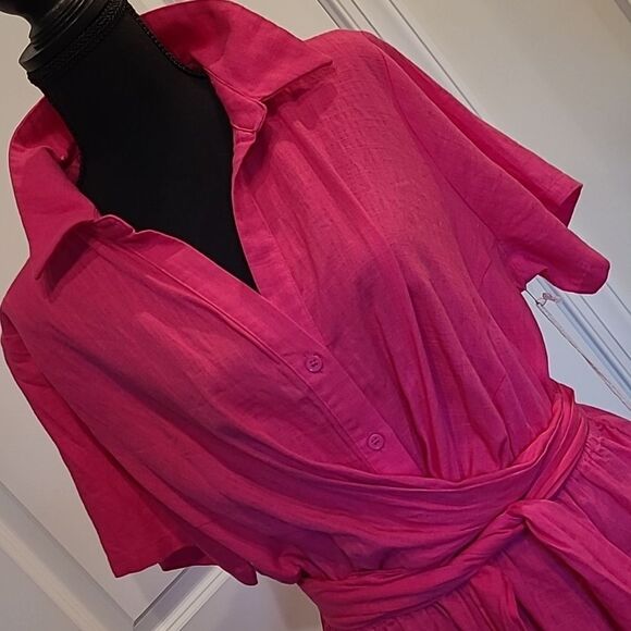 LUMIERE sz S/S Romper w/crossover tie, fuchsia, pockets - Picture 2 of 12
